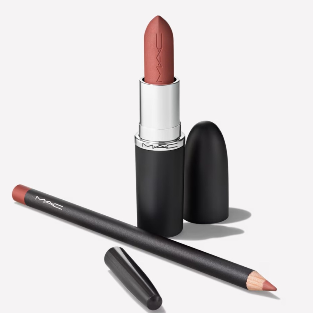 🧸 MAC TOPSY-TEDDY LIP KIT.